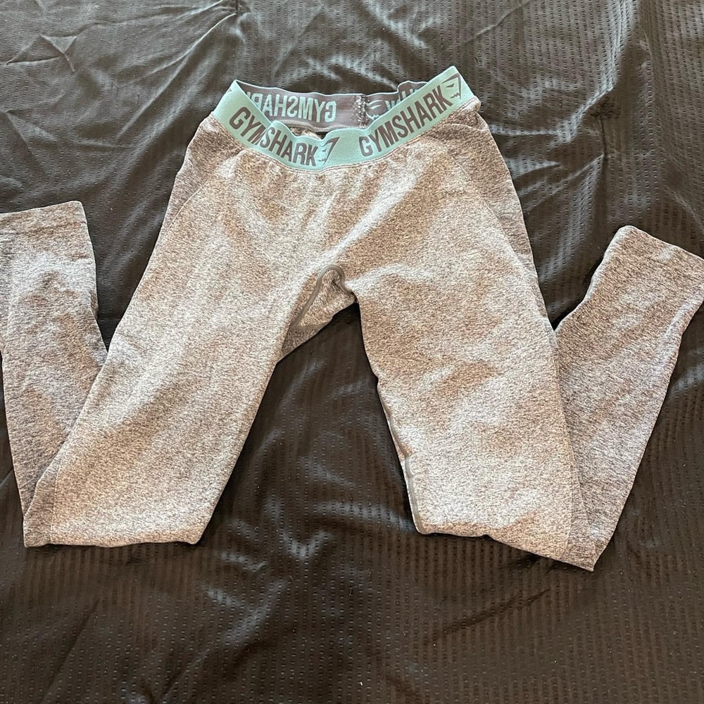 Womens size L GYMSHARK leggings